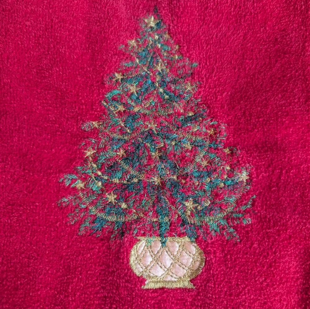 Set of Vintage Embroidered Christmas Towels Hand Towels Kitchen Towels Red Green